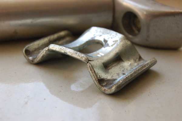 saddle clamp
