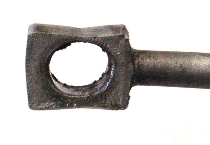 QR skewer: deformed
                  eyelet